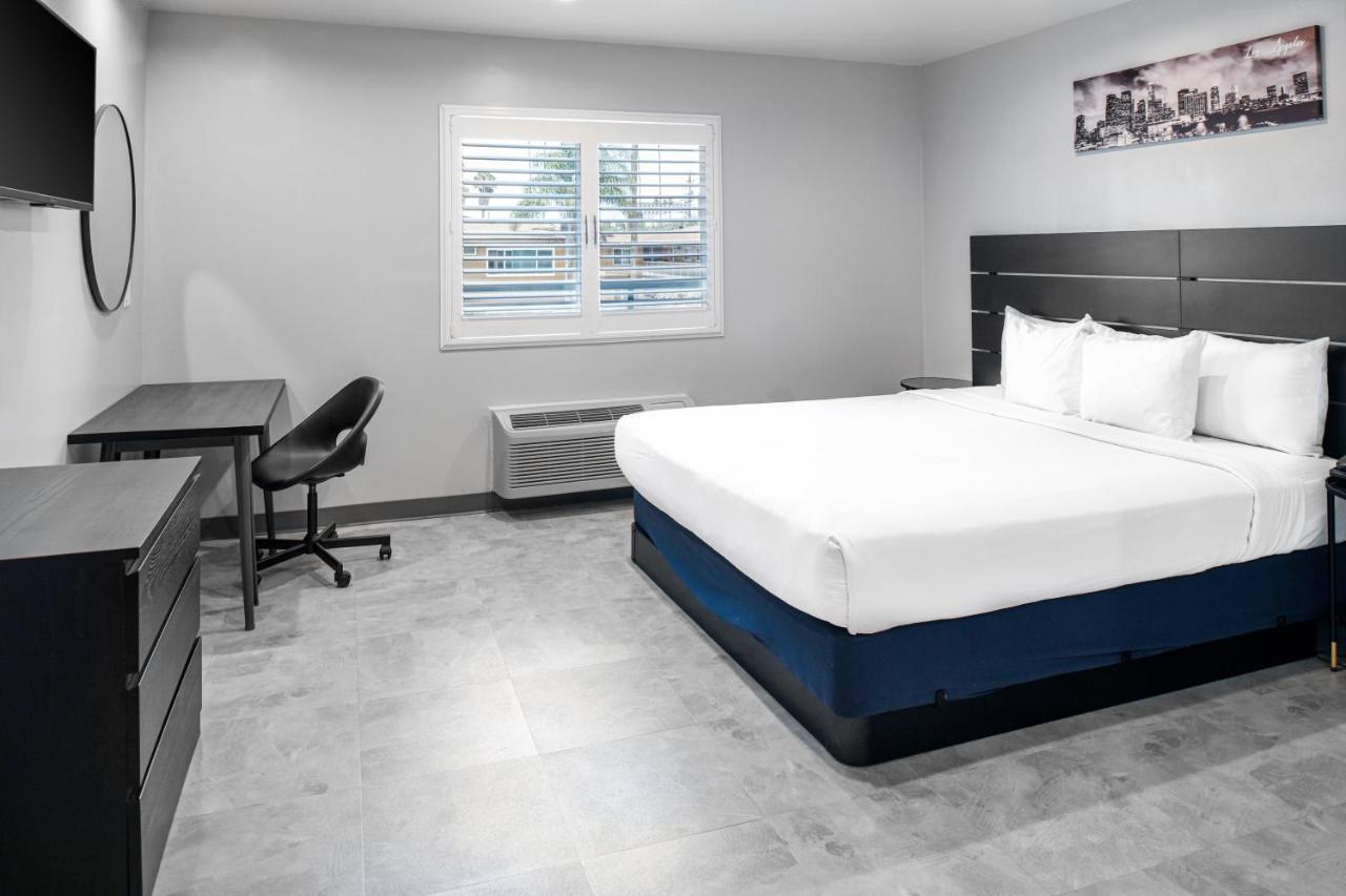 Hollywood Inn Express Lax Inglewood Dış mekan fotoğraf