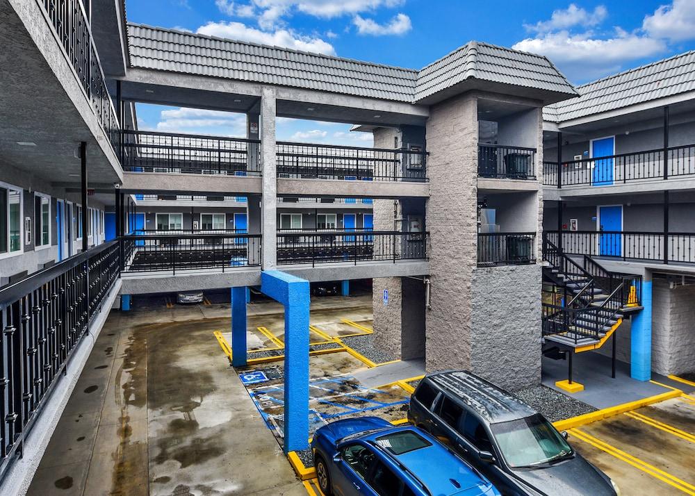 Hollywood Inn Express Lax Inglewood Dış mekan fotoğraf