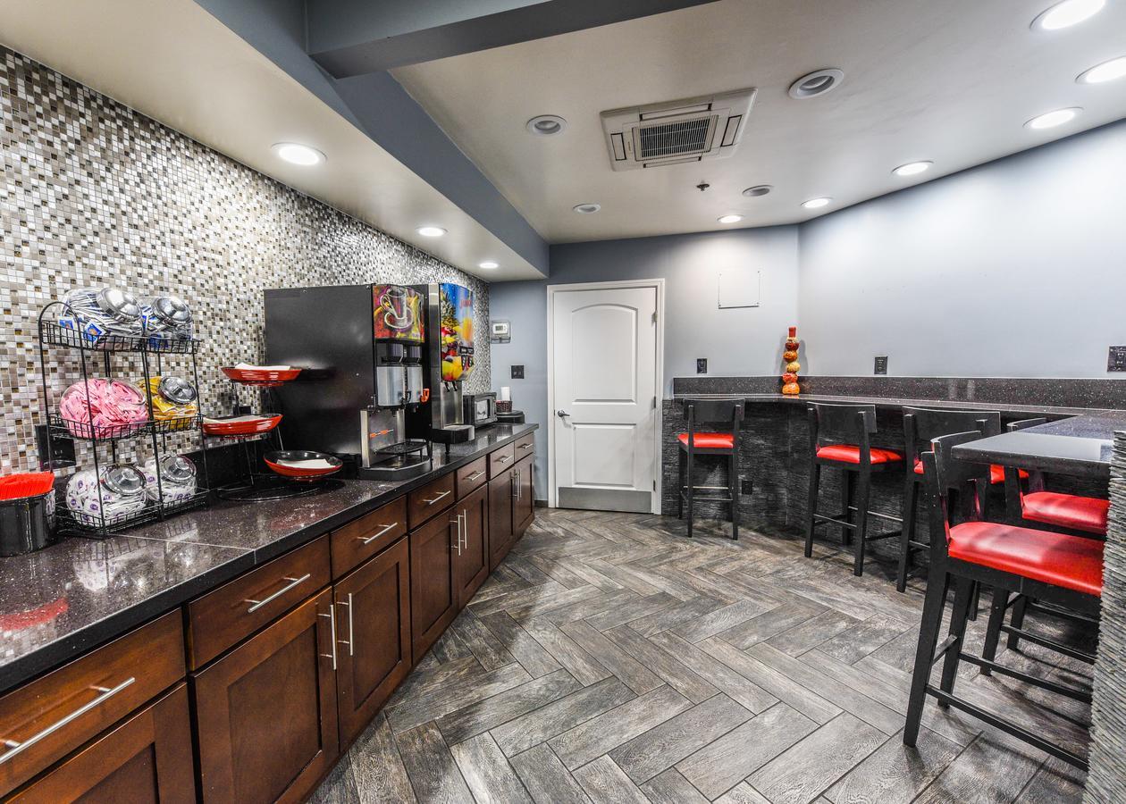 Hollywood Inn Express Lax Inglewood Dış mekan fotoğraf